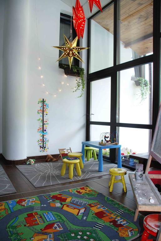 Park Hotel Fairy Chiflik Bagian luar foto